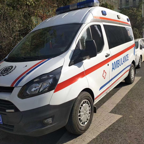 浉河品质救护车出租,为您的健康出行负责